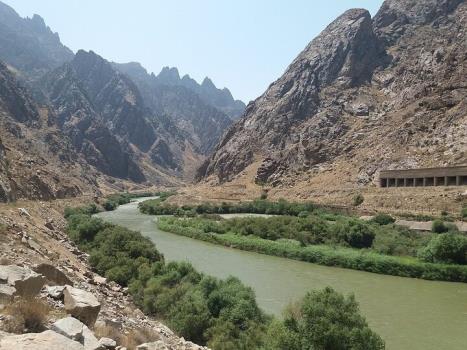 توافق ایران وآذربایجان ونصب ایستگاه های آنلاین در طول رودخانه ارس